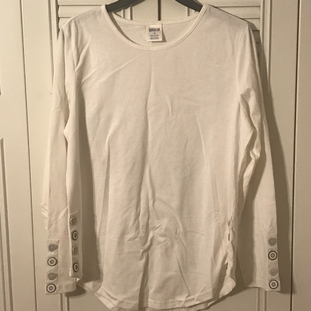 Basic White Shirt with Shimmering buttons